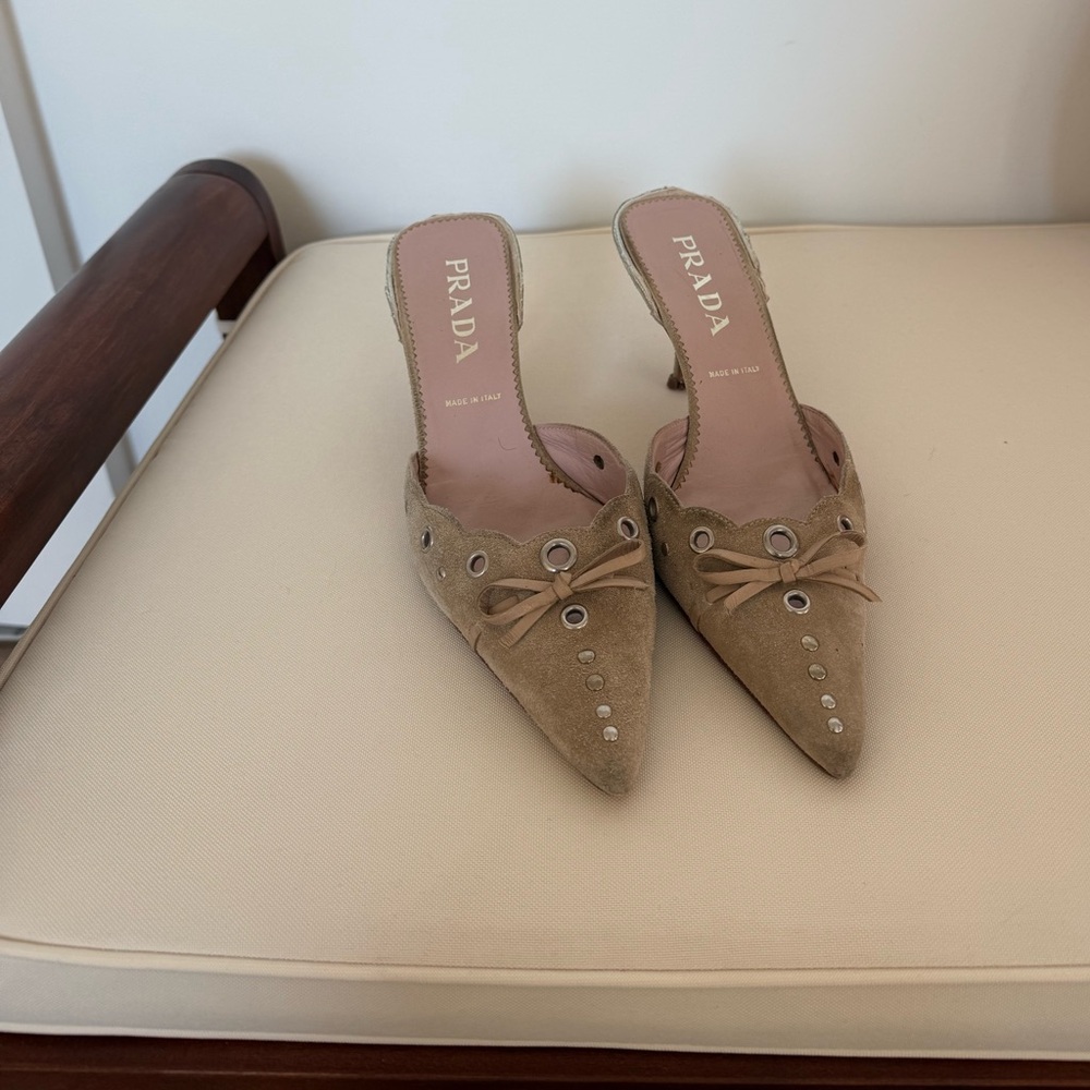 Vintage Prada Suede Kitten Heels